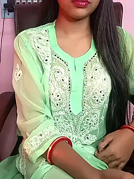 Snapshot of Sexy_Noorha chatting on 01-03-25, 02:40 Sexy Noorha online show from 01-03-25, 02:40