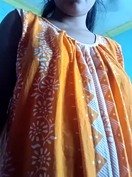 Snapshot of Sexy_Noorha chatting on 10-17-25, 03:53 Sexy Noorha online show from 10-17-25, 03:53