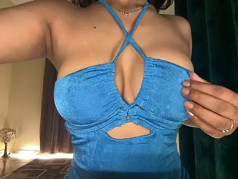 Snapshot of SEXY_JENNY_ chatting on 10-19-25, 01:45 SEXY JENNY online show from 10-19-25, 01:45