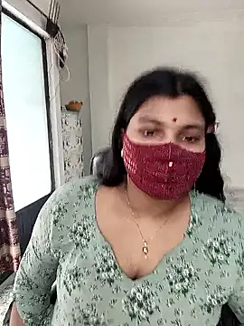 Hot-Angel  online show from 01-07-26, 07:44