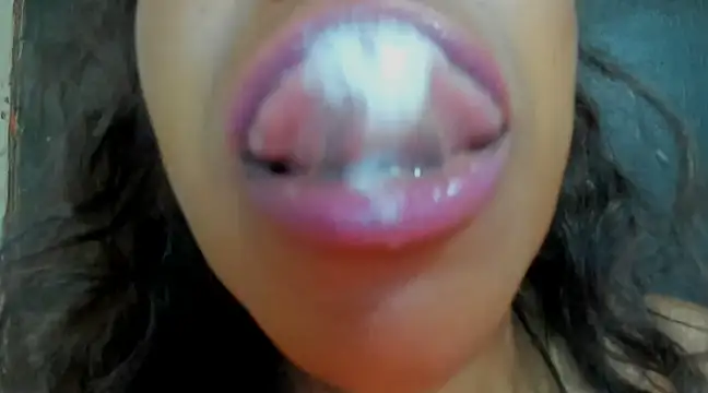 KamariaFyre online show from 01-19-25, 09:22