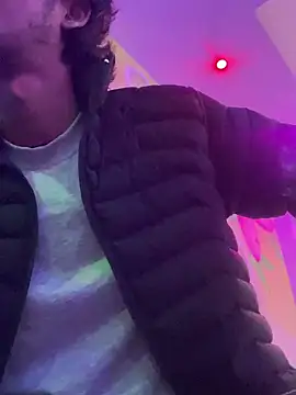 Snapshot of Onlyjishan chatting on 01-05-25, 05:20 Onlyjishan online show from 01-05-25, 05:20