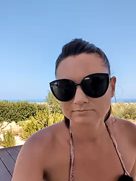 Snapshot of Samira-Summer chatting on 07-30-26, 02:05 Samira-Summer online show from 07-30-26, 02:05