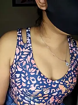 Olivia3 online show from 02-01-25, 09:08