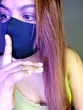 Olivia3 online show from 12-14-25, 11:42