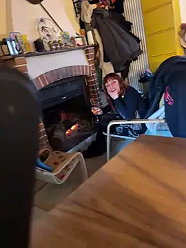 Snapshot of zenzero87 chatting on 12-21-24, 08:50 zenzero87 online show from 12-21-24, 08:50