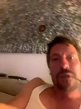 Snapshot of zenzero87 chatting on 09-28-25, 09:53 zenzero87 online show from 09-28-25, 09:53