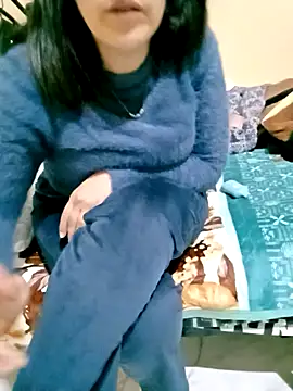 Snapshot of ShadiaStar chatting on 02-14-26, 07:10 ShadiaStar online show from 02-14-26, 07:10