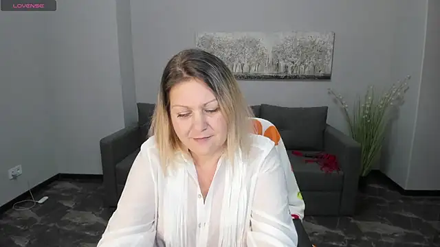 Milana Blake online show from 01-07-25, 03:44