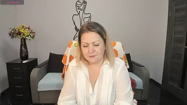 Milana Blake online show from 01-08-25, 12:47