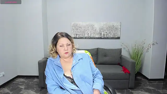 Milana Blake online show from 01-13-25, 05:12