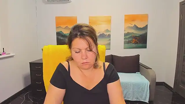 Milana Blake online show from 09-17-25, 11:45