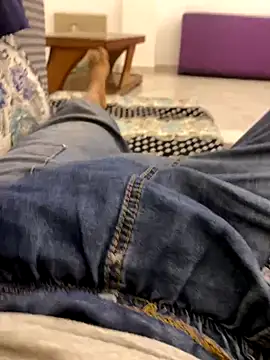 Lahcene online show from 11-07-25, 01:44