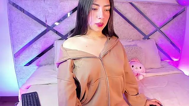 Melody 04 online show from 02-21-25, 07:23