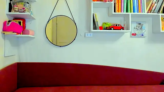 Snapshot of liya_gorgeous chatting on 10-21-25, 06:19 liya gorgeous online show from 10-21-25, 06:19