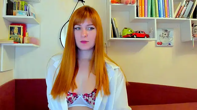 Snapshot of liya_gorgeous chatting on 11-03-25, 08:43 liya gorgeous online show from 11-03-25, 08:43