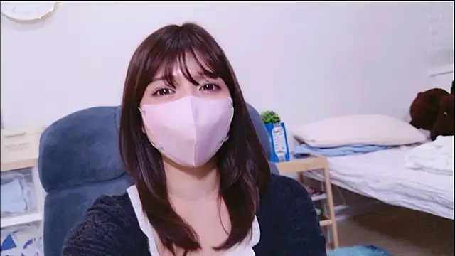 Snapshot of Runarunapi chatting on 04-03-26, 10:57 Runarunapi online show from 04-03-26, 10:57