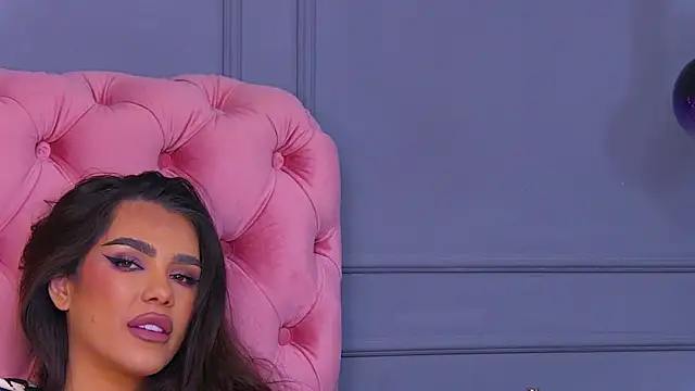 Snapshot of Nicole_Diva chatting on 01-20-25, 10:07 Nicole Diva online show from 01-20-25, 10:07
