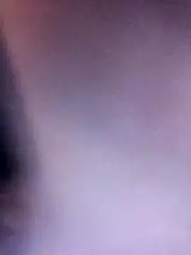 Snapshot of Danna-linyi chatting on 03-17-25, 10:38 Danna-linyi online show from 03-17-25, 10:38