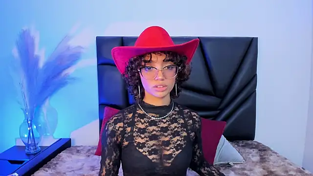 Snapshot of slutty_venus chatting on 09-27-25, 07:41 slutty venus online show from 09-27-25, 07:41