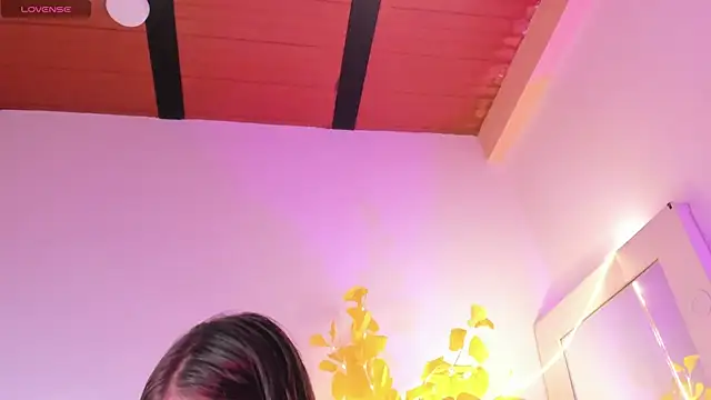 HaleyAmaya online show from 06-07-26, 12:59