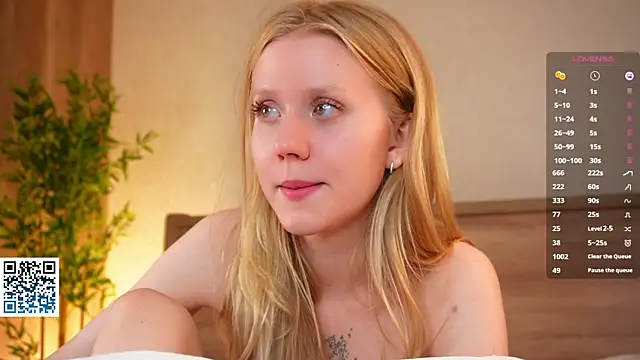 WiloneEsse online show from 10-05-25, 03:32