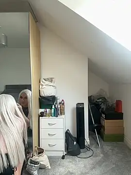 littlebambi26 online show from 03-26-26, 01:49