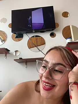 Gabriela-Parker  online show from 02-09-25, 06:37