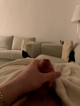 Snapshot of Loco42- chatting on 01-19-26, 02:15 Loco42- online show from 01-19-26, 02:15