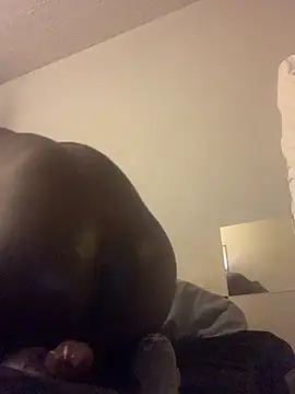 Shawtyblaque21 online show from 04-29-26, 02:37