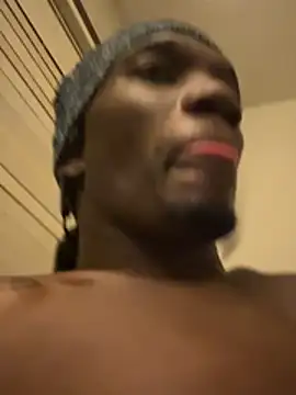Shawtyblaque21 online show from 05-19-26, 03:35