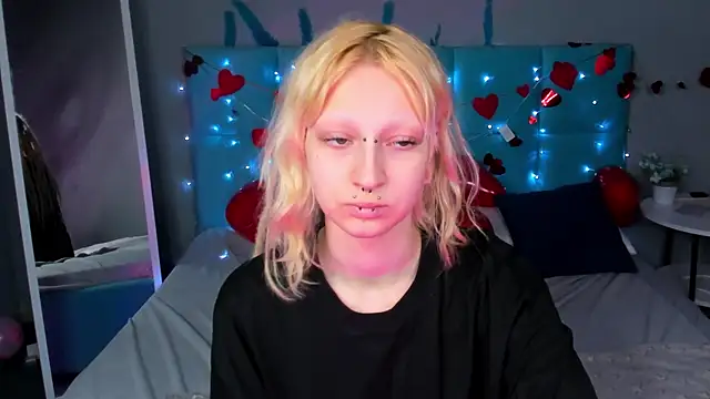 Snapshot of Lexy-Woorhez chatting on 02-20-25, 10:27 Lexy-Woorhez online show from 02-20-25, 10:27