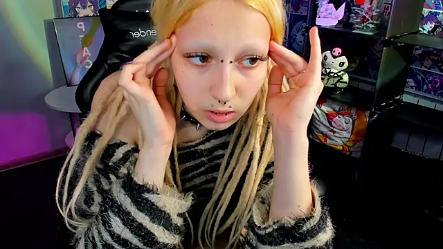 Snapshot of Lexy-Woorhez chatting on 03-10-25, 01:32 Lexy-Woorhez online show from 03-10-25, 01:32