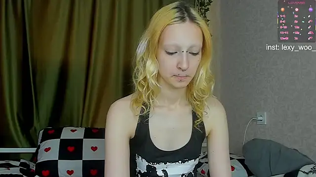 Snapshot of Lexy-Woorhez chatting on 04-04-26, 11:29 Lexy-Woorhez online show from 04-04-26, 11:29