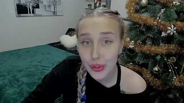 LinaTruly online show from 12-15-24, 02:19