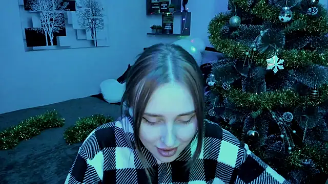 LinaTruly online show from 12-21-24, 08:10