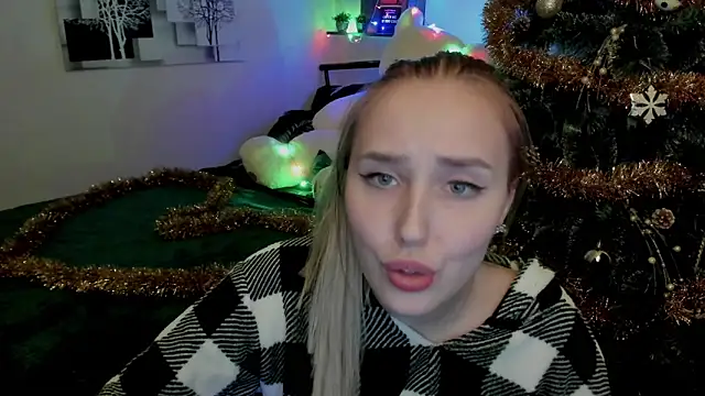 LinaTruly online show from 12-24-24, 02:10