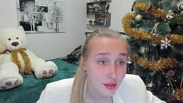 LinaTruly online show from 01-12-25, 08:25