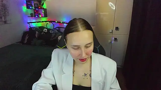 LinaTruly online show from 02-09-26, 10:25