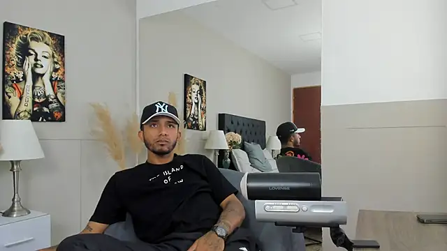 Robin Rief online show from 01-23-25, 04:09