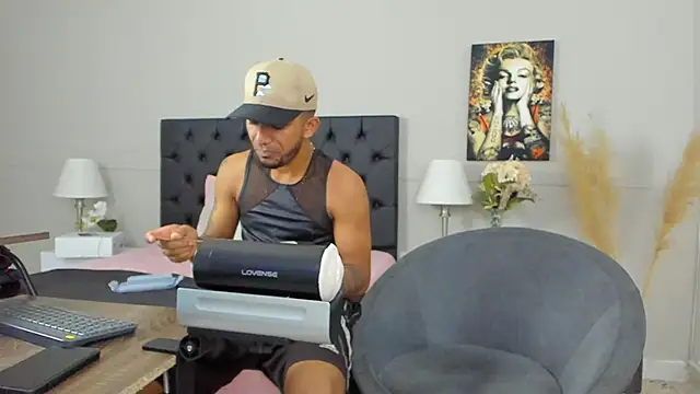 Robin Rief online show from 01-29-25, 06:54