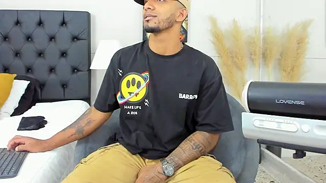 Robin Rief online show from 02-24-25, 06:49