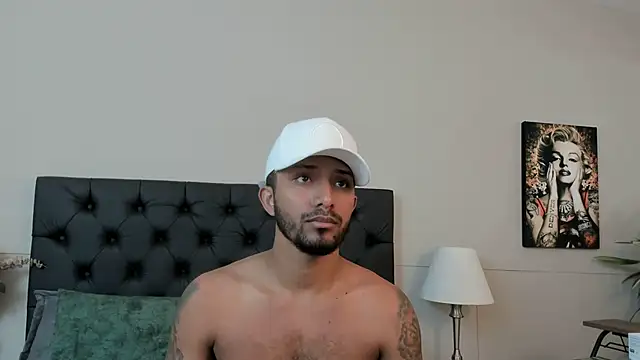 Robin Rief online show from 09-20-25, 03:29