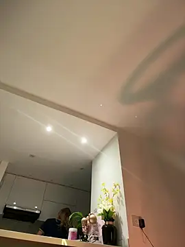 NicoleCut online show from 03-07-26, 10:01