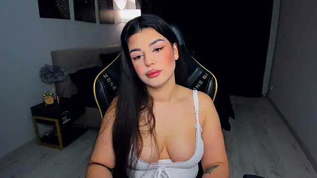 AlluringAriel online show from 06-19-26, 06:29