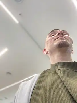 adam-rivera online show from 09-21-25, 03:57