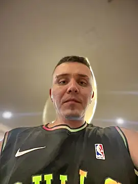 adam-rivera online show from 10-04-25, 02:09