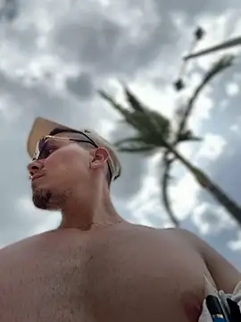 adam-rivera online show from 10-19-25, 05:35