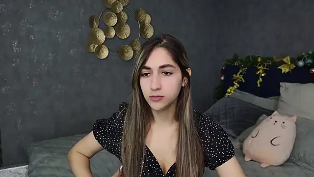 Teresa Stane online show from 12-30-24, 05:37