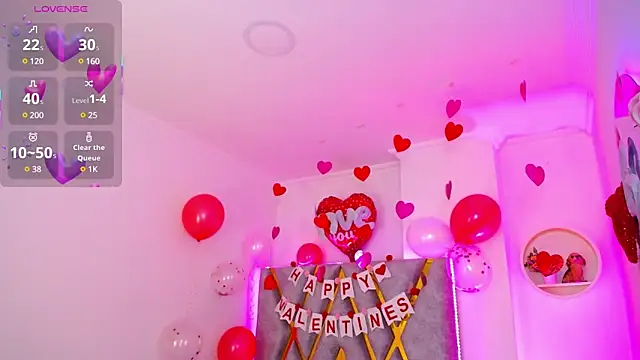 Snapshot of Aurora_Brownn chatting on 02-12-25, 04:12 Aurora Brownn online show from 02-12-25, 04:12